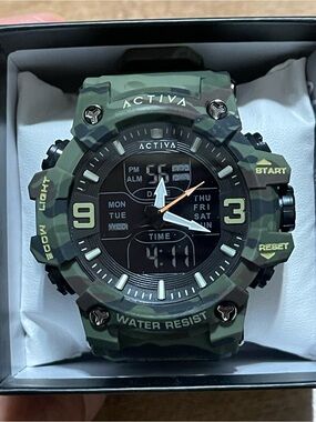 Activa X Invicta Digital Analog Men's Watch - 53mm. Camouflage. Green, new .